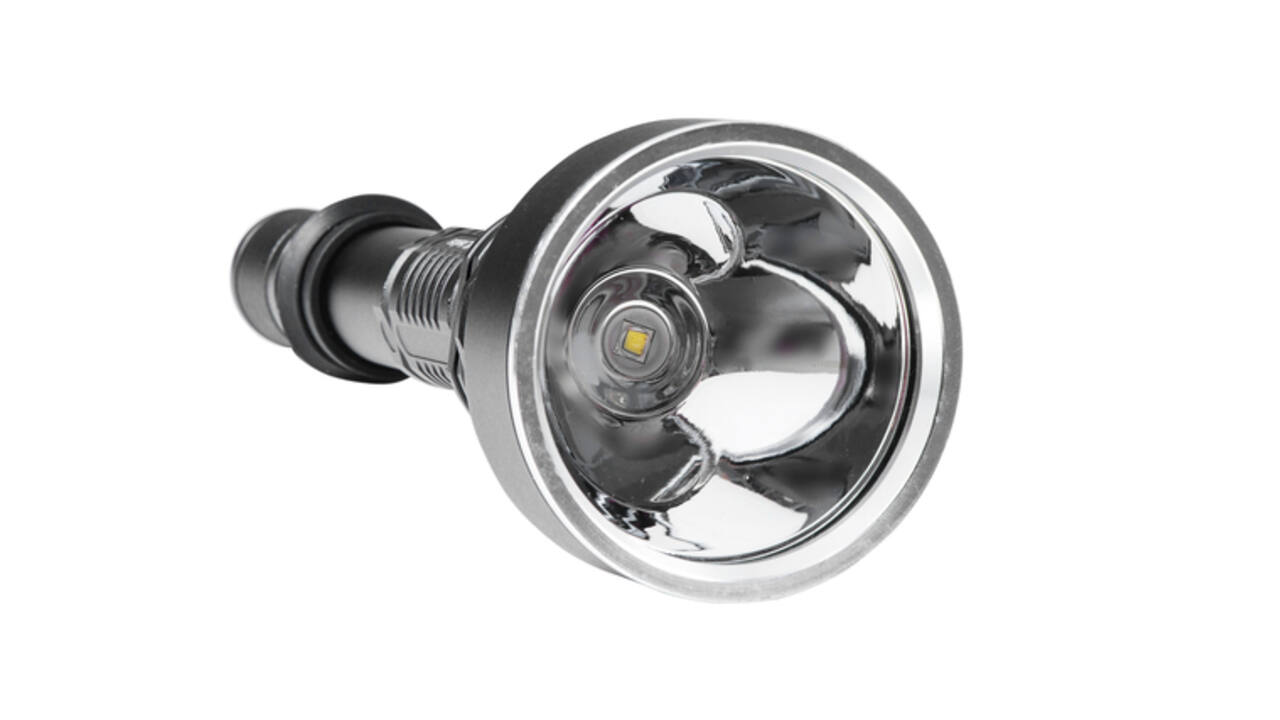 Zaklamp MAUL Helios LED 23cm accu lichtbereik 300m 10W