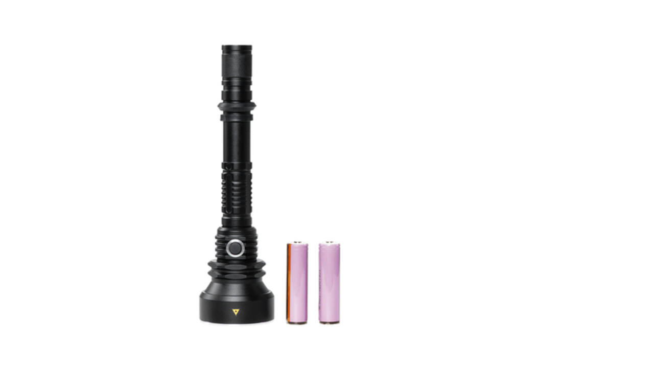 Zaklamp MAUL Helios LED 23cm accu lichtbereik 300m 10W