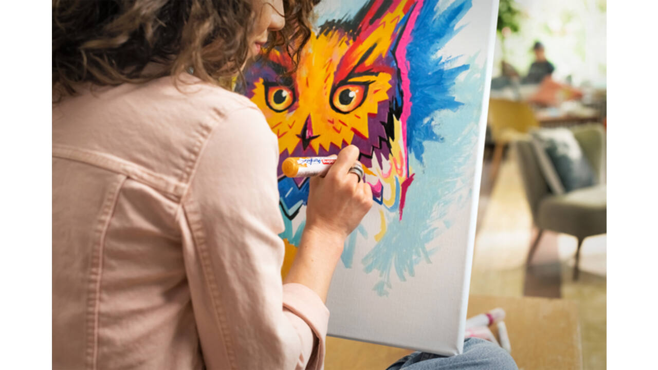 Acrylmarker edding e-5100 medium verkeerswit