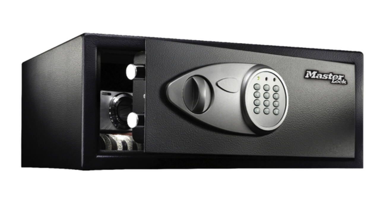 Kluis MasterLock met digitale combinatie 180x430x370mm zwart