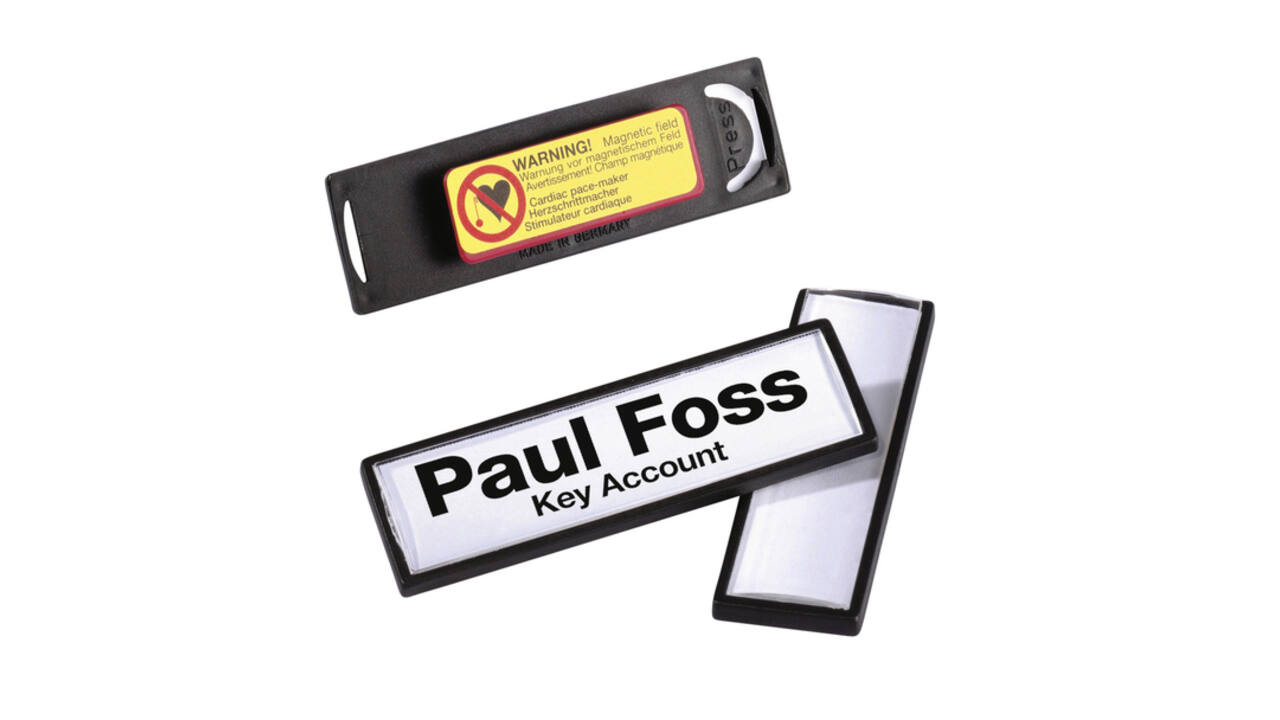 Badge Durable clip card met magneet 17x67mm 25 stuks