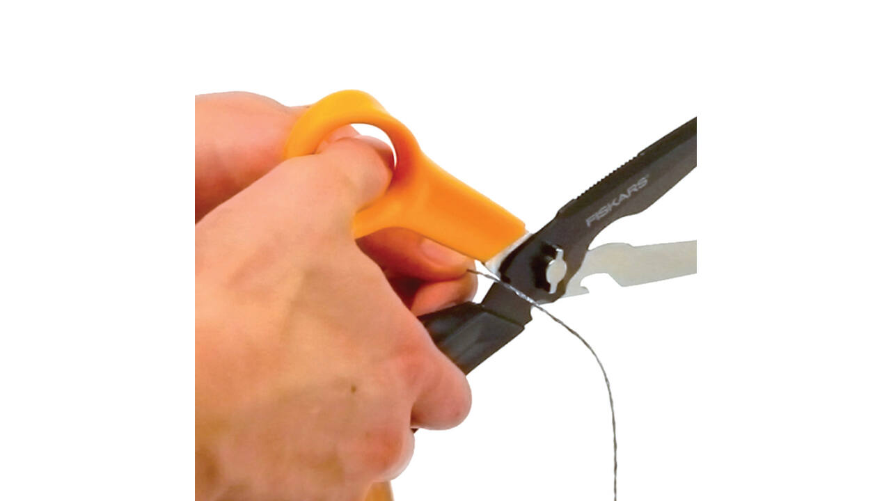 Schaar Fiskars Cuts+More Titanium multifunctioneel zwart