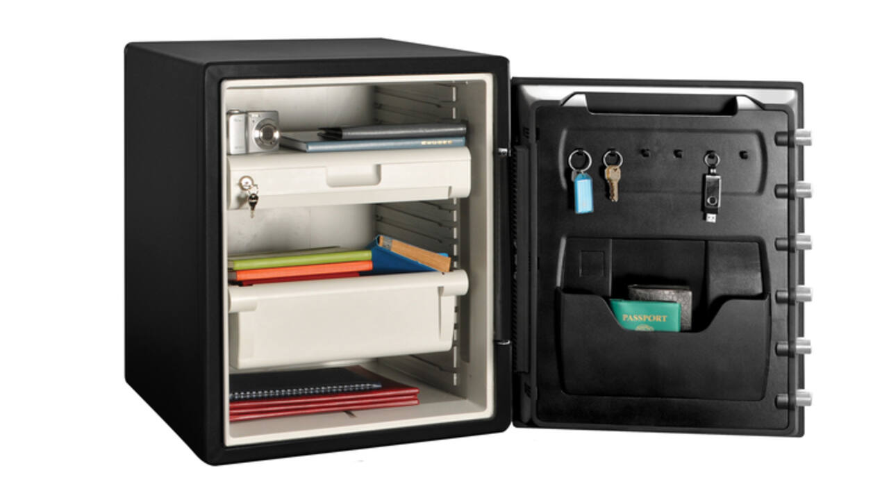 Kluis MasterLock brandvrij en waterdicht electronisch combi-slot XXL zwart ZA62