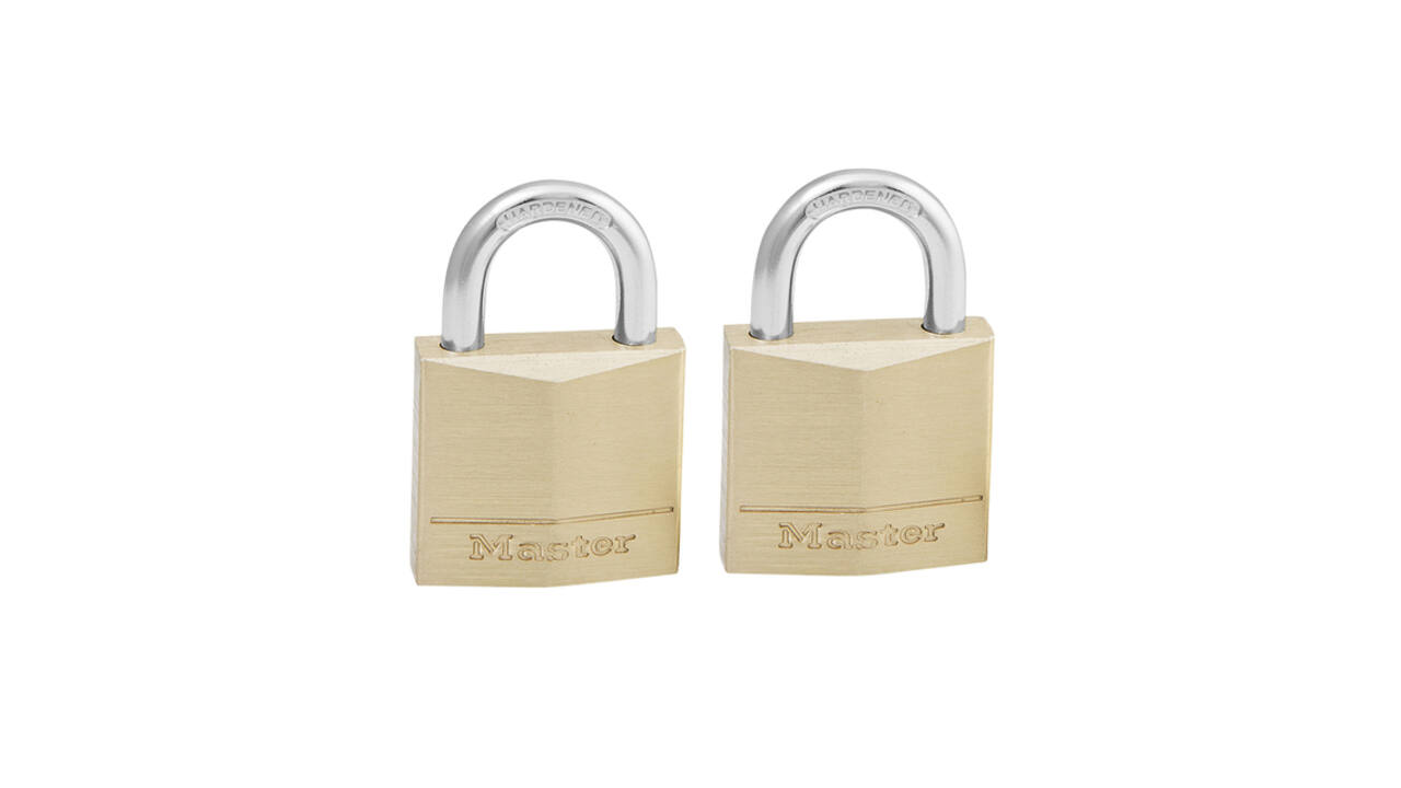 Hangslot MasterLock 2 gelijksluitend messing 30mm 2 stuks