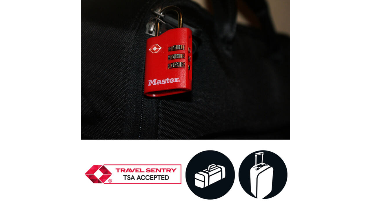 Hangslot Masterlock 3-cijfer combi TSA set van 2 sloten assorti in willekeurige kleur 30mm 2 stuks