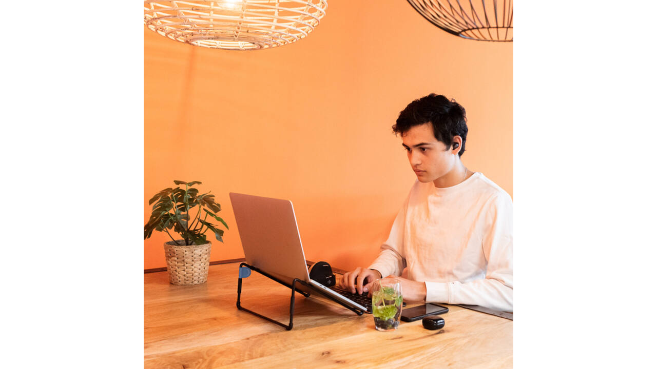Laptopstandaard R-Go Travel Zwart