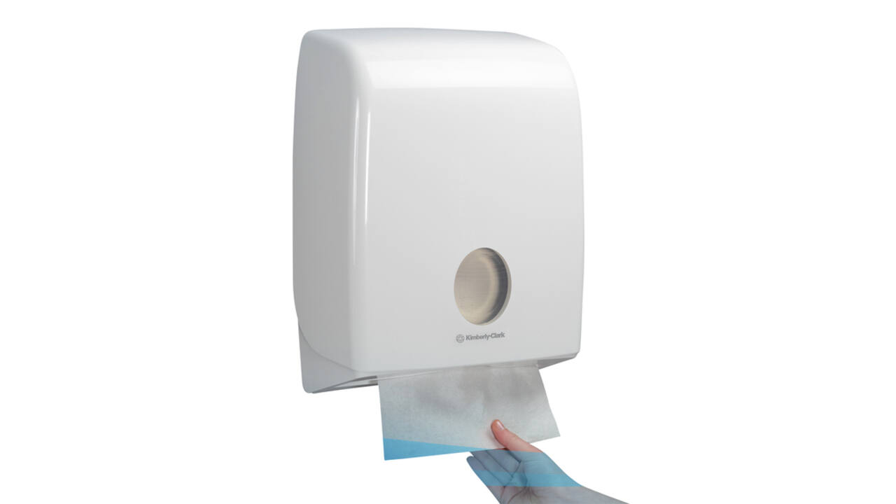 Handdoek Scott Essential i-vouw 1-laags 200x318mm 15x240 vel wit 6669