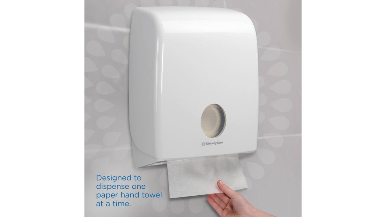 Handdoek Kleenex Ultra i-vouw 3-laags 215x318mm 15x96 vel wit 6710