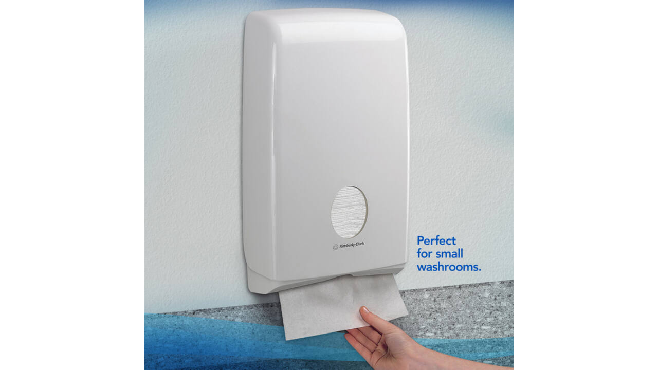 Handdoek Scott Slimfold m-vouw 1-laags 190x300mm 16x110 vel wit 5856