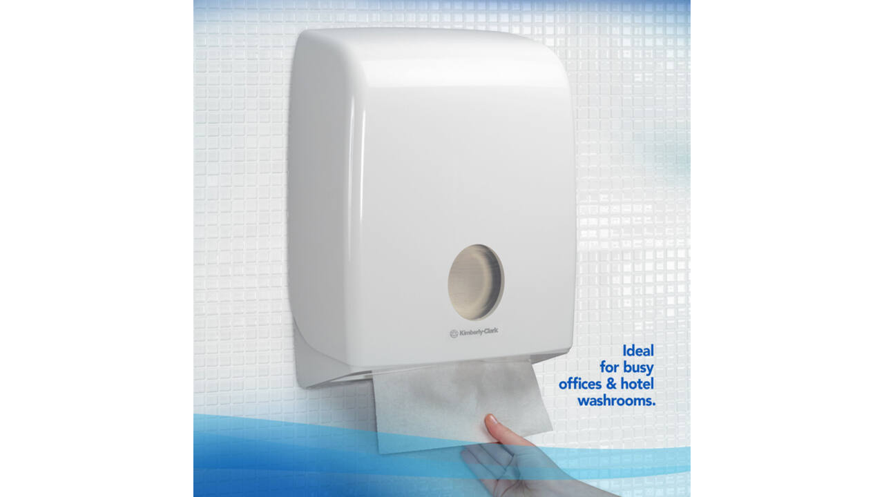 Handdoek Scott Control i-vouw 1-laags 200x210mm 15x304 vel wit 6689