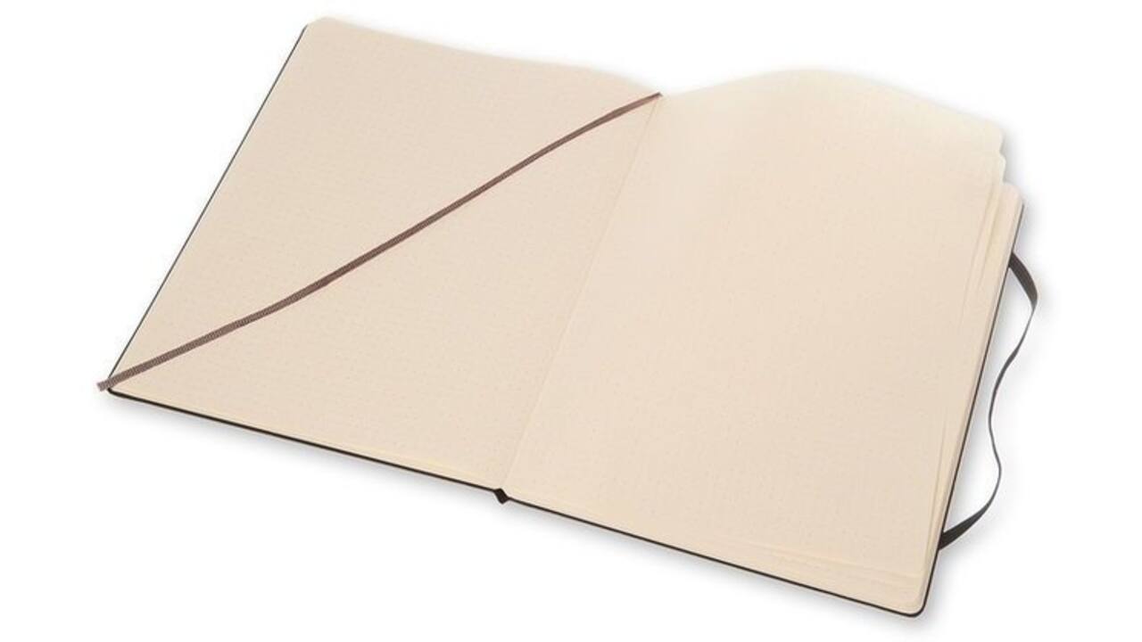 Notitieboek Moleskine XL 190x250mm dots hard cover zwart