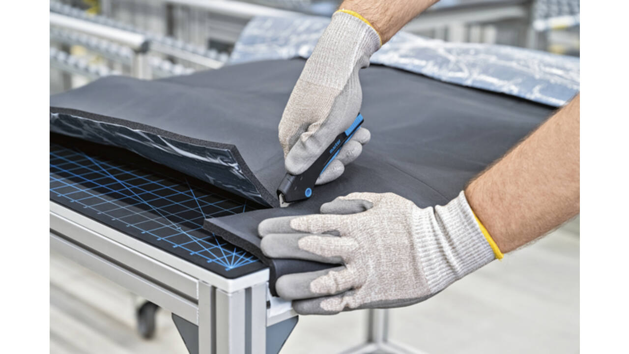 Veiligheidsmes Martor Secunorm Mizar trapezium 15mm zwart