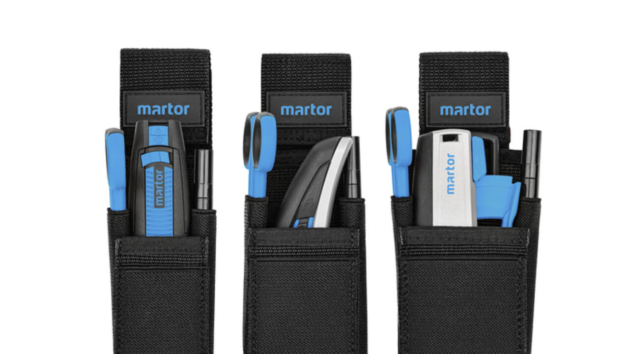 Riemtas Martor met clip L zwart