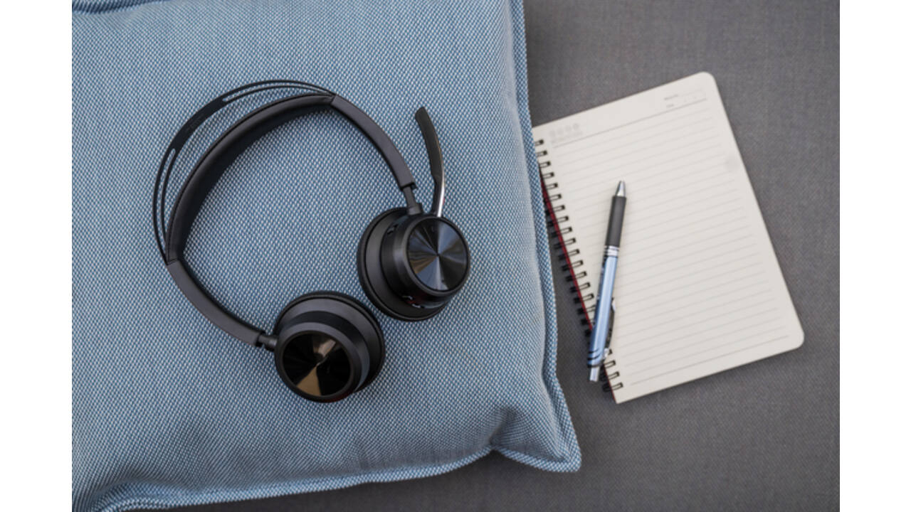 Headset HP POLY Voyager Focus 2 USB-C met oplaadstation
