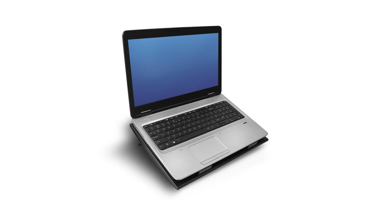 Laptopstandaard ACT 2 standen met ventilator 4-p hub