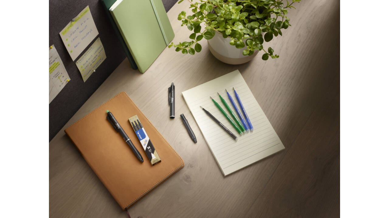 Rollerpen PILOT friXion Ball Plus medium groen