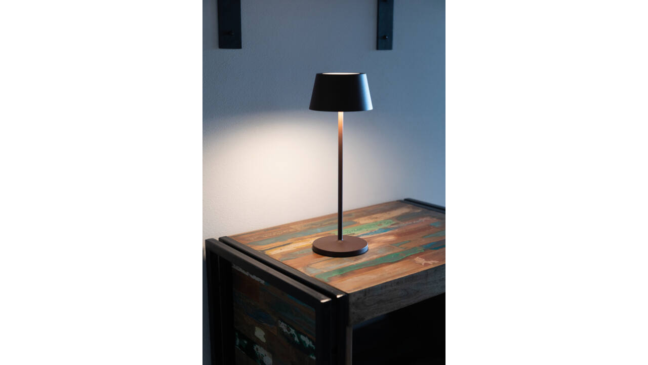 Tafellamp MAUL Nina LED oplaadbaar dimbaar bruin