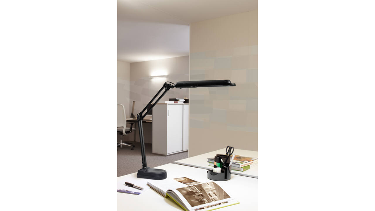 Bureaulamp MAUL Atlantic LED op voet zwart