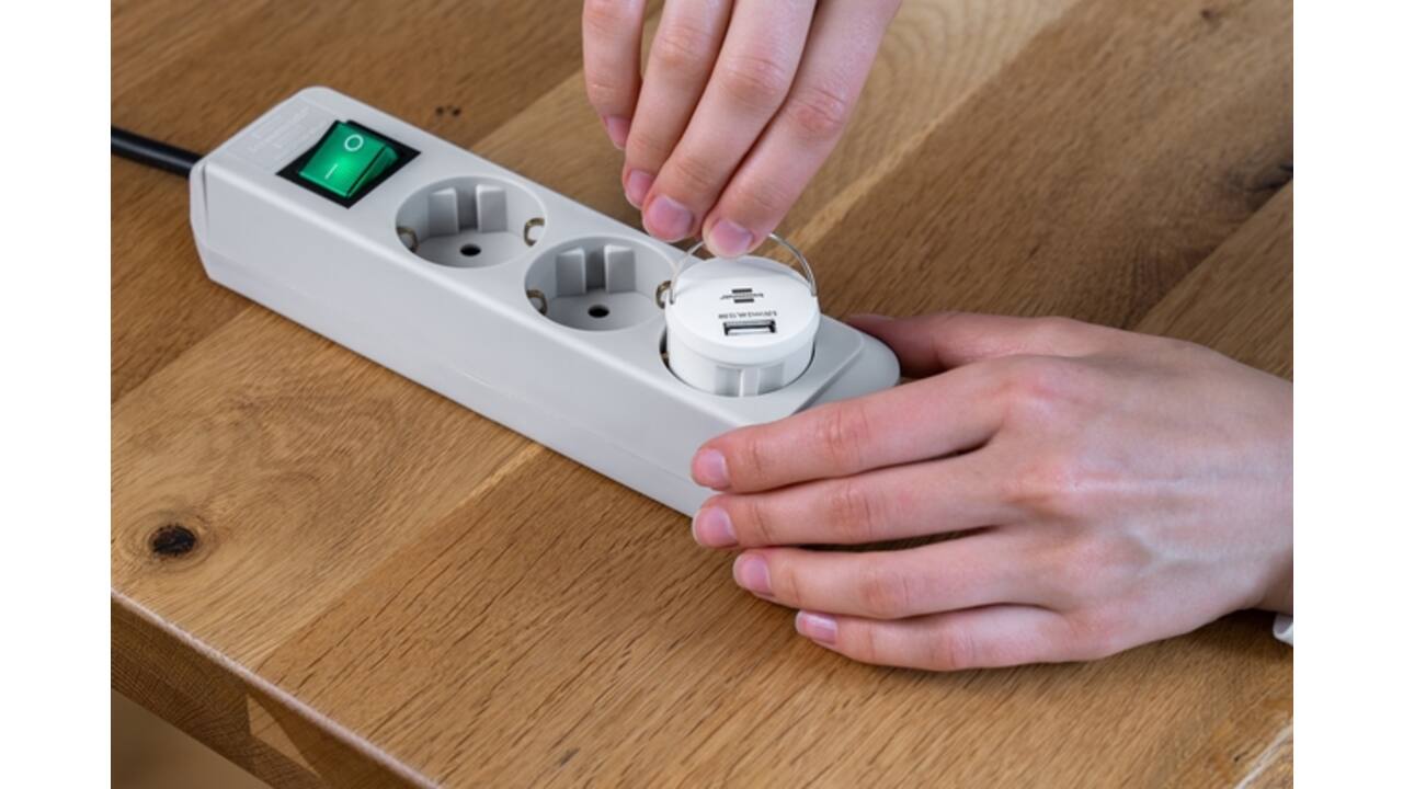 Stopcontactadapter Brennenstuhl USB A 2.4A wit