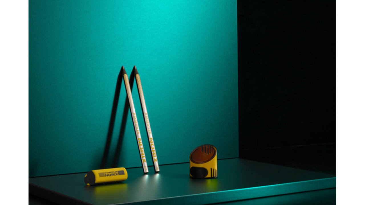 Potlood Staedtler Norix HB zwart-geel blister à 2 stuks