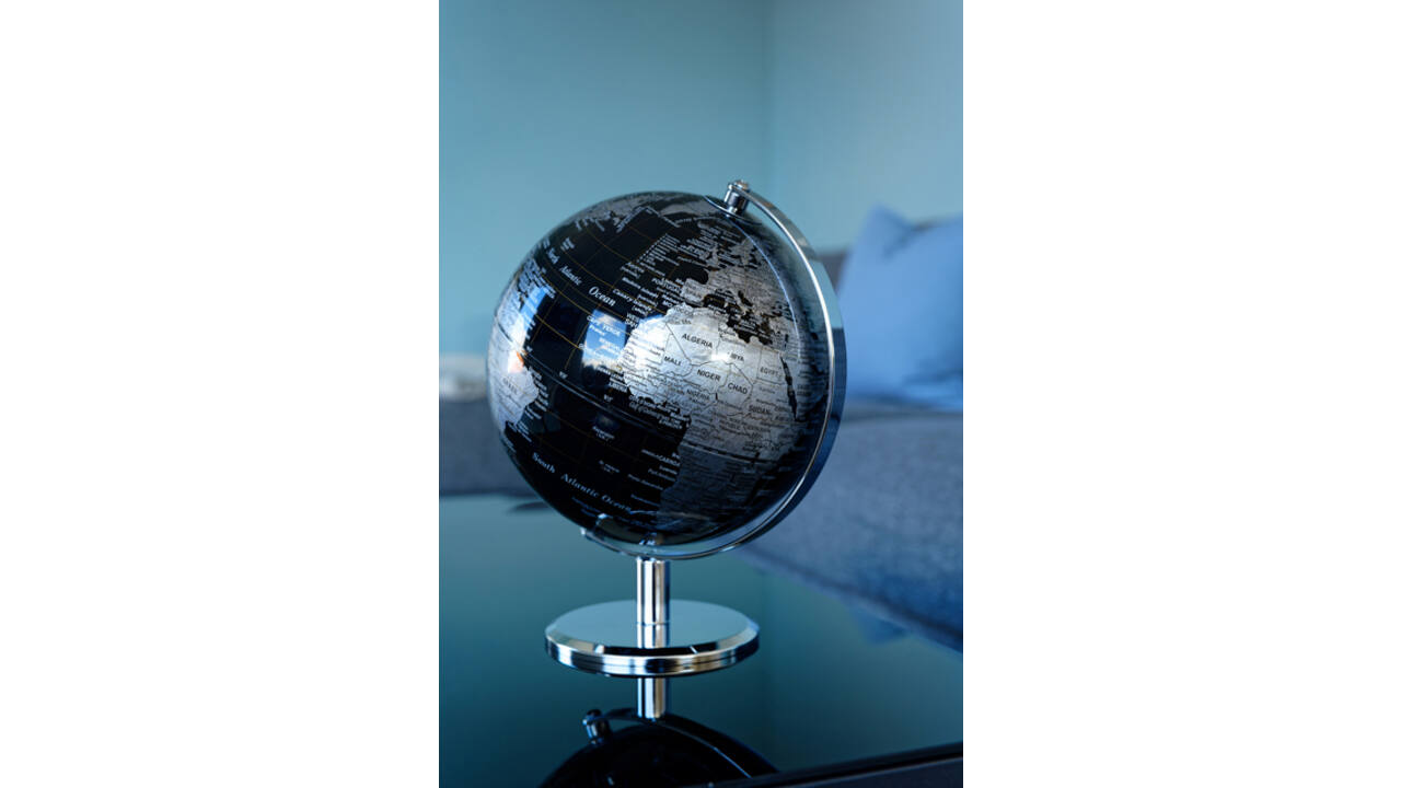 Globe Troika 20cm zwart-zilver