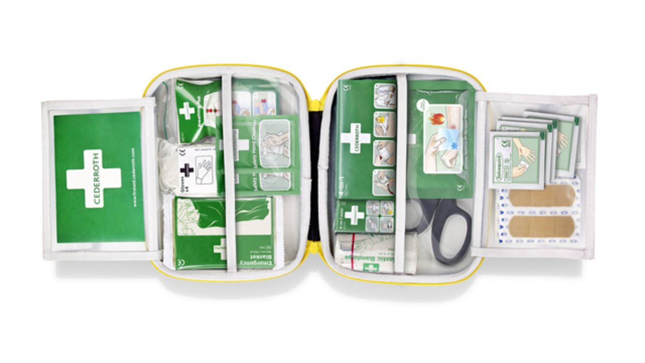 First Aid Kit Cederroth Medium