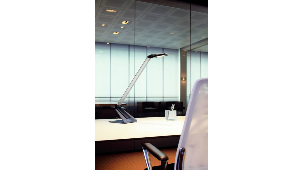 Bureaulamp MAUL Solaris LED zilver