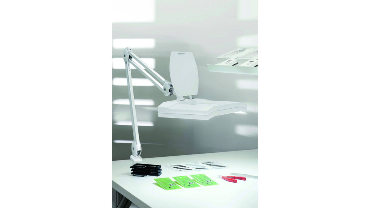 Loeplamp MAUL Vitrum LED met tafelklem lens 307 cm2 wit