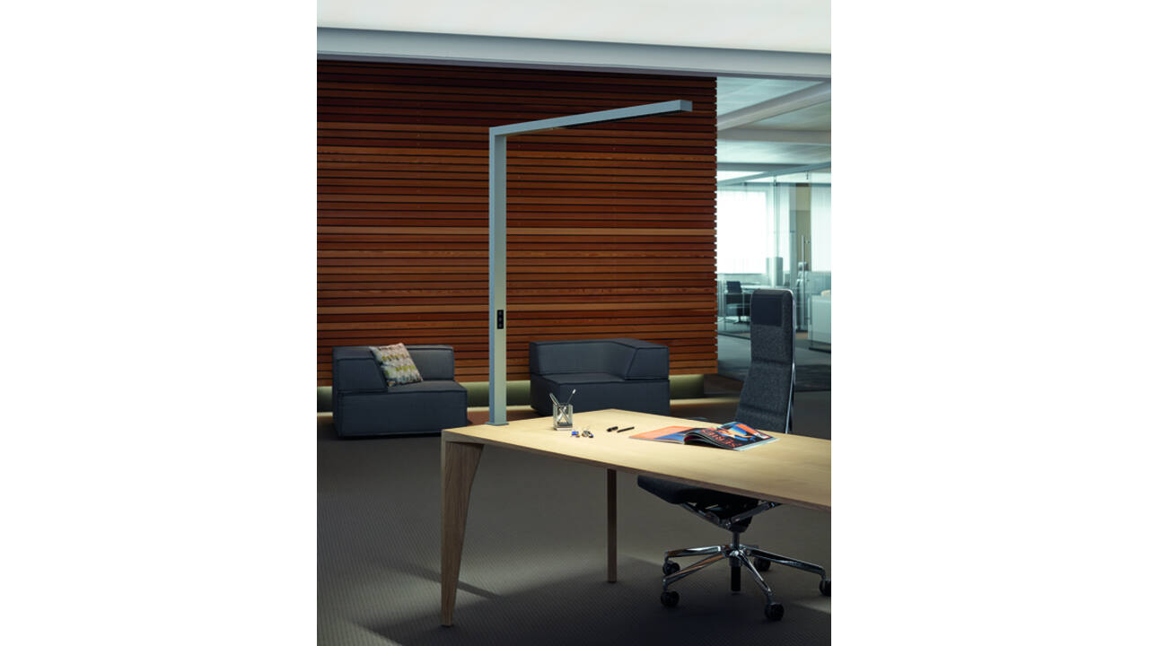 Werkpleklamp tafelklem MAUL Sirius LED beweging- daglichtsensor dimbaar zilver