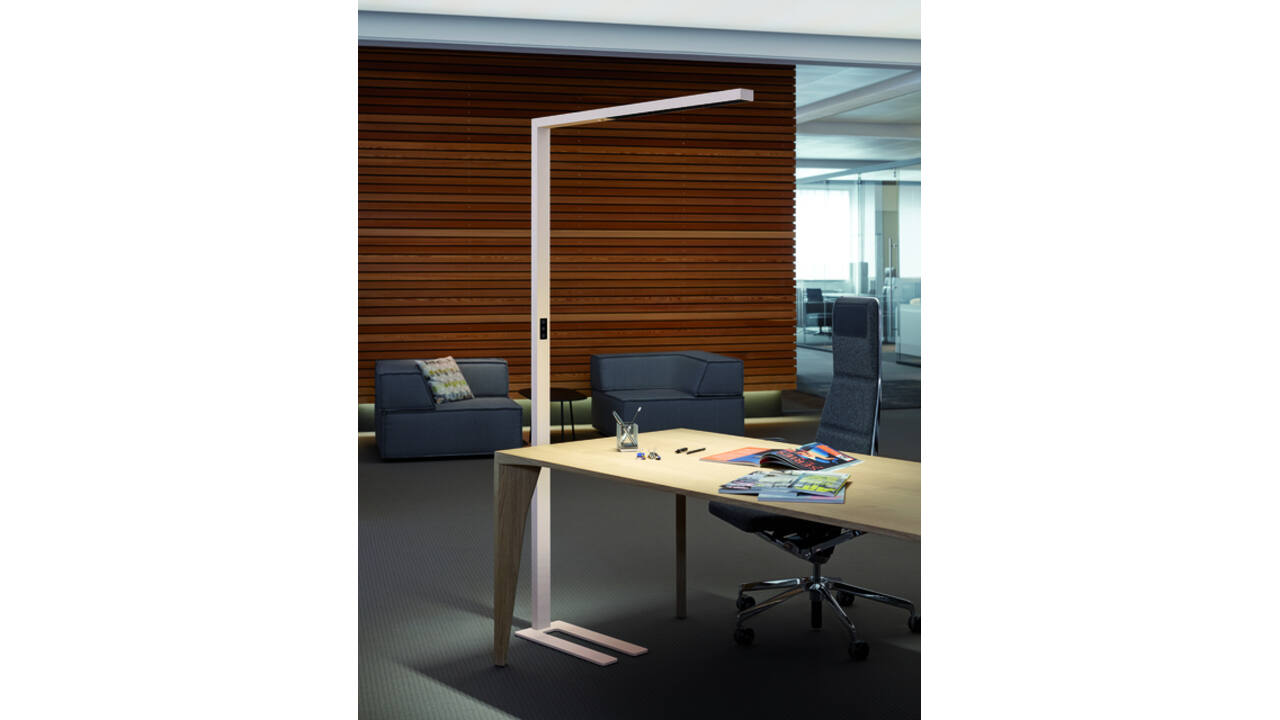 Vloerlamp MAUL Sirius LED beweging- daglichtsensor dimbaar wit