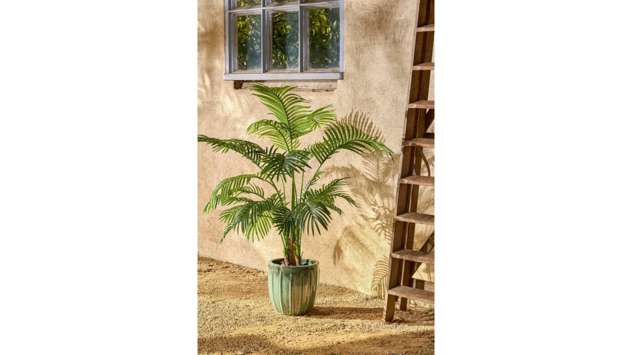 Kunstplant Mica Areca palm in pot groen waterproof