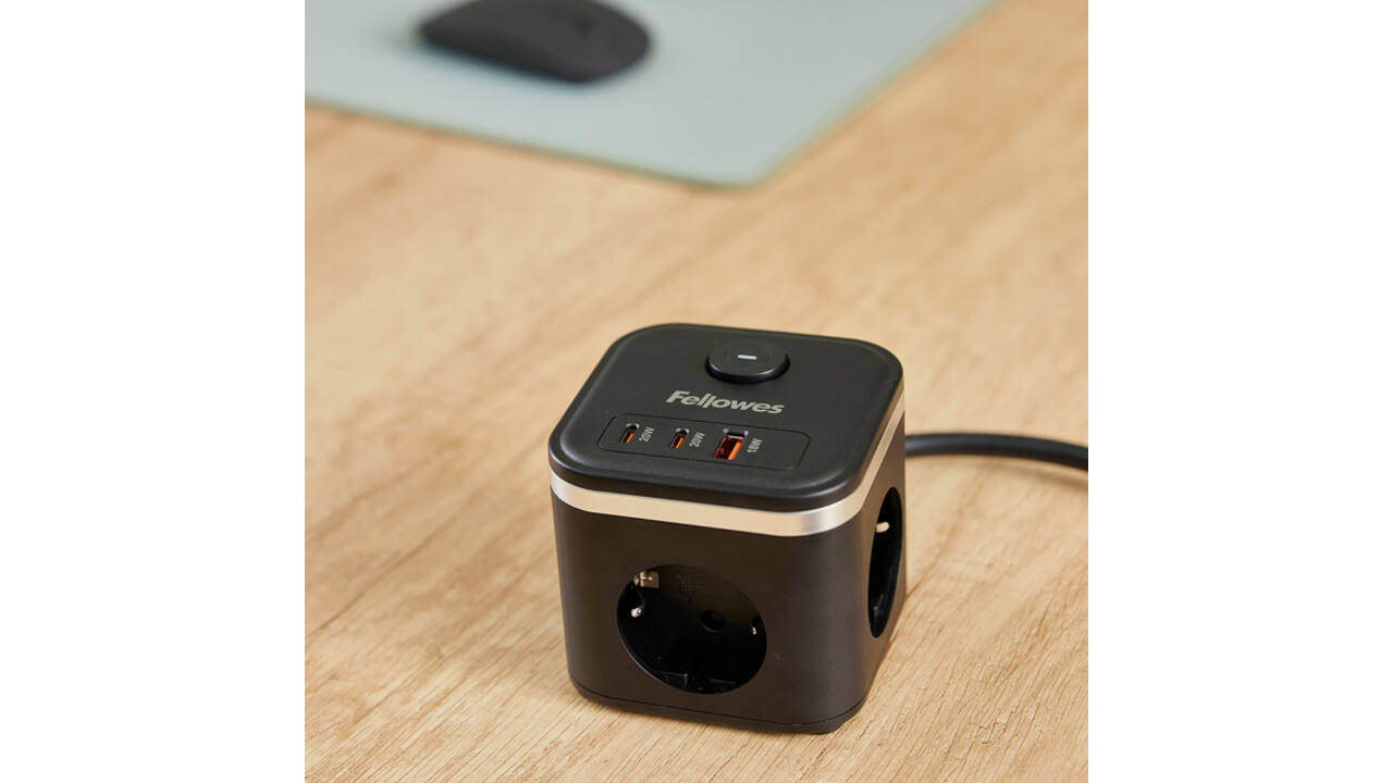 Stekkerblok Fellowes Power Cube F 3vdg 1xUSB A 2xUSB C 2 meter zwart