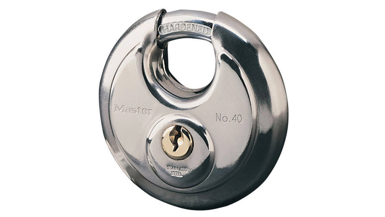 Hangslot MasterLock discus versterkte beugel rvs 70mm