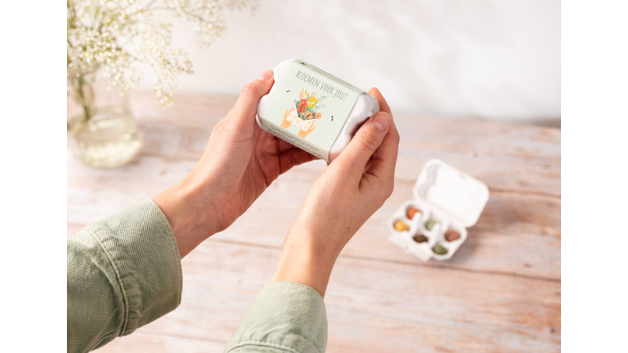 Giftbox Blossombs Bloemen voor jou eierdoosje à 6 zaadbommetjes