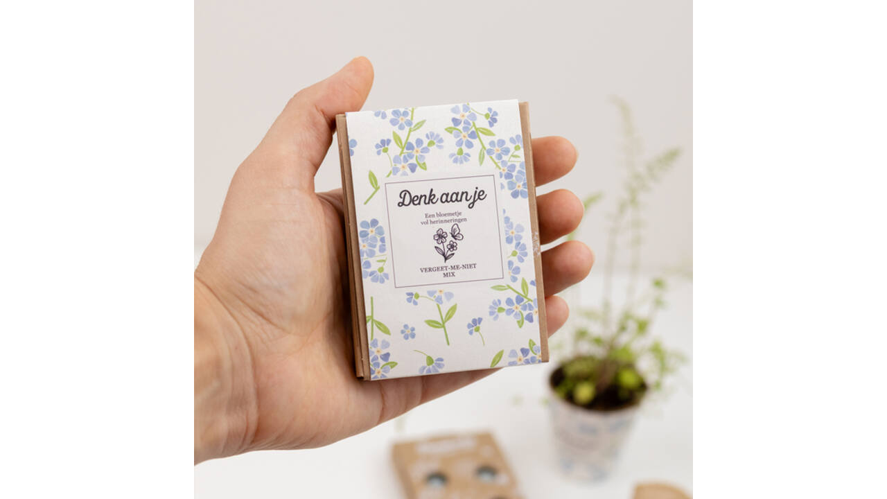 Giftbox Blossombs Denk aan je Vergeet-me-niet mix à 4 zaadbommetjes