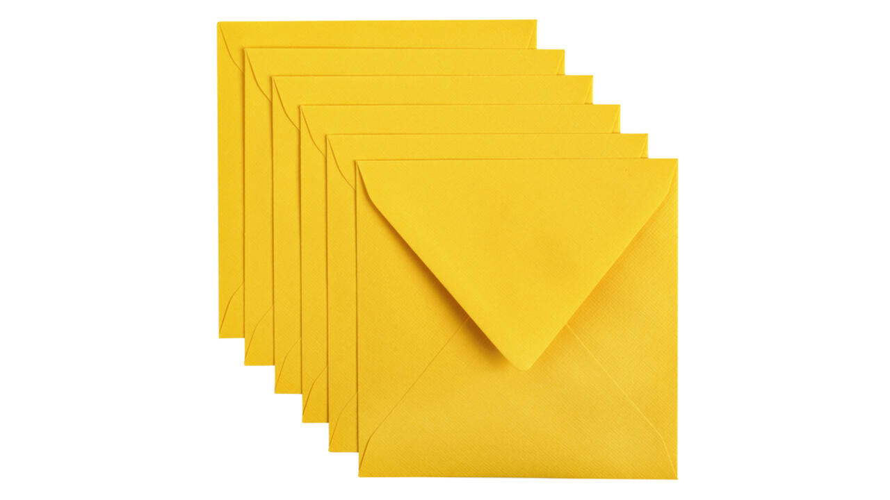 Envelop Papicolor 140x140mm dottergeel pak à 6 stuks