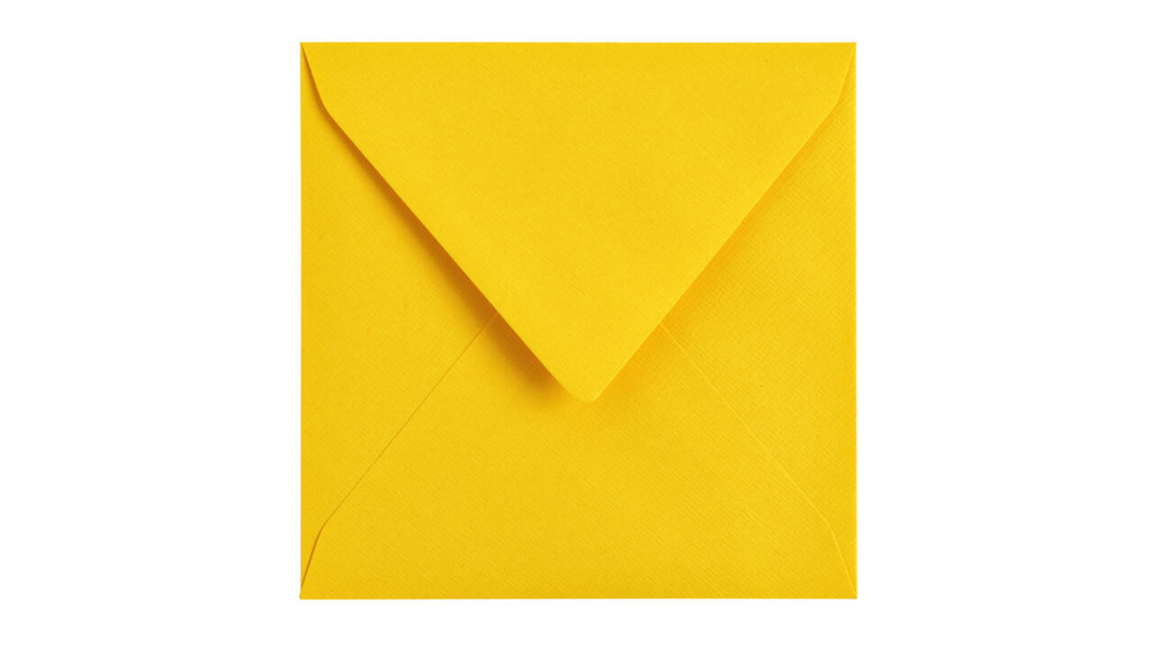 Envelop Papicolor 140x140mm dottergeel pak à 6 stuks
