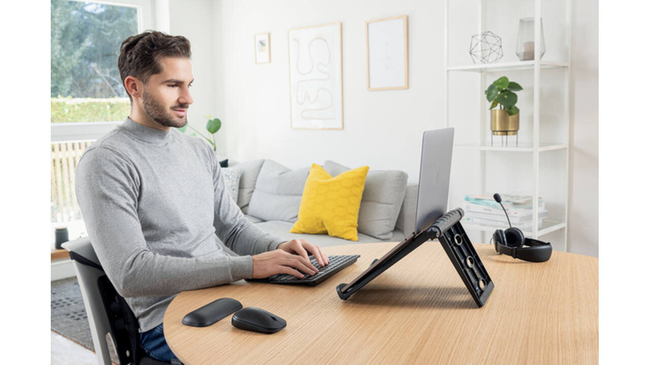 Laptopstandaard Kensington SmartFit Easy Riser koelfunctie zwart