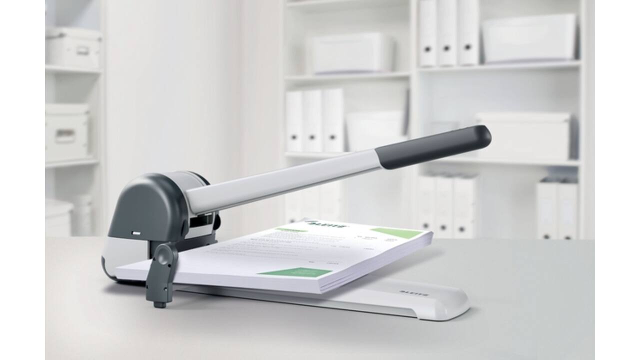 Perforator Leitz 5182 super 250 vel zilver