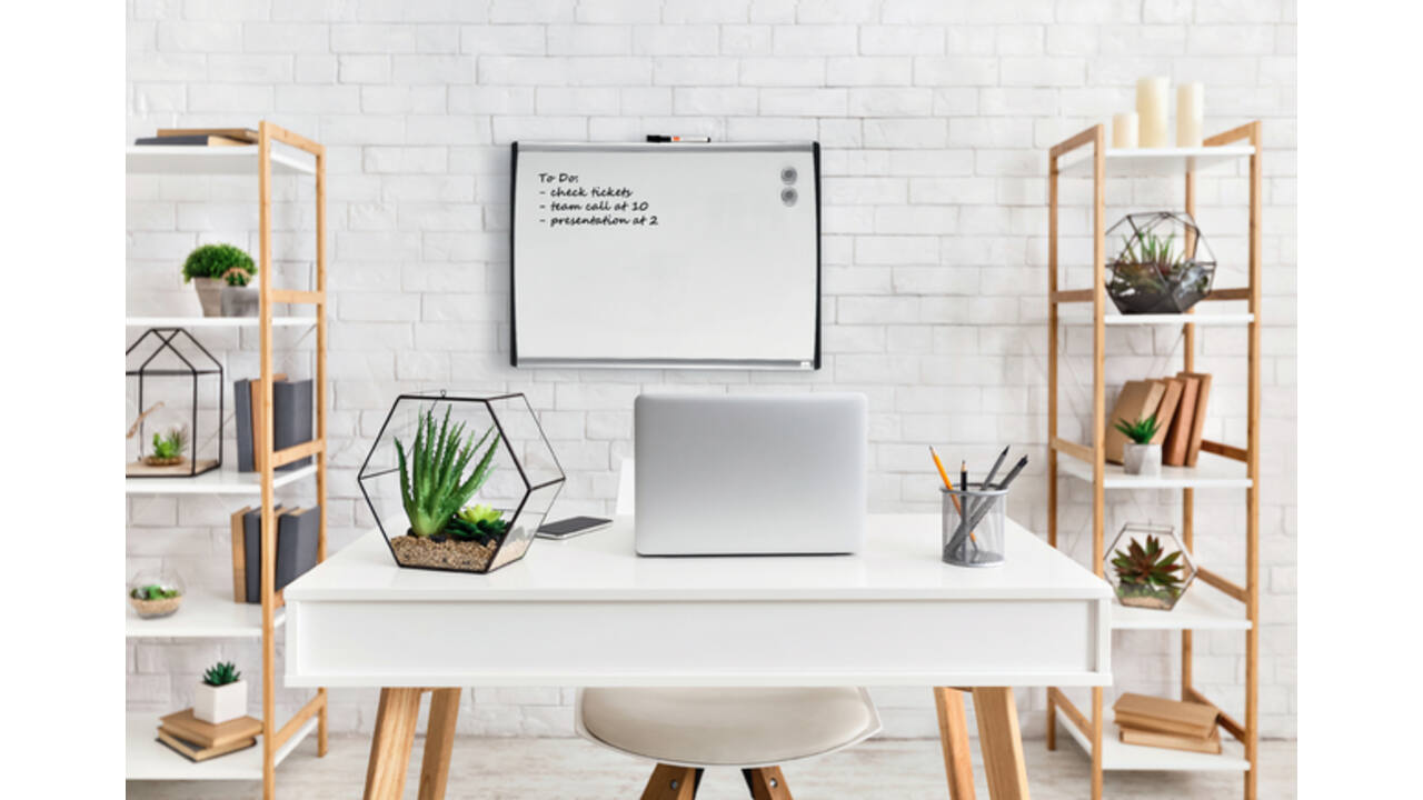 Whiteboard Nobo 58.5x43cm gewelfd
