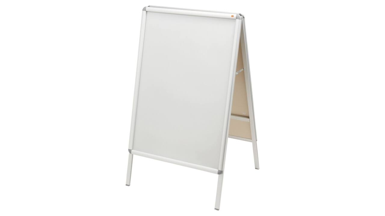 Stoepbord Nobo Essence 70x100cm met kliklijst