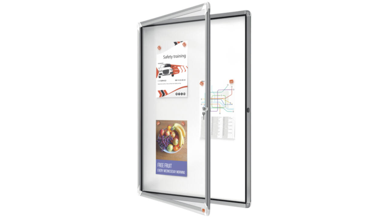 Buitenvitrine Nobo Premium Plus 9xA4 draaideur magnetisch