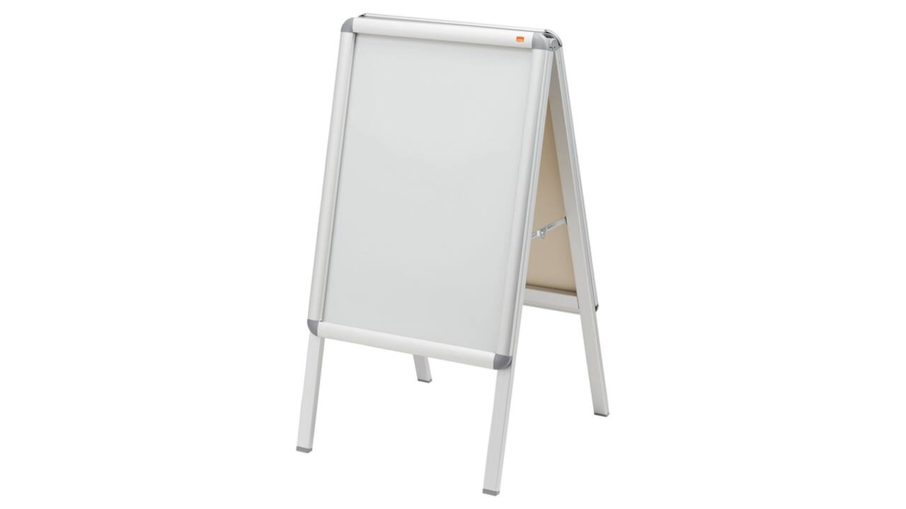 Stoepbord Nobo Essence A2 47,5x89cm met kliklijst