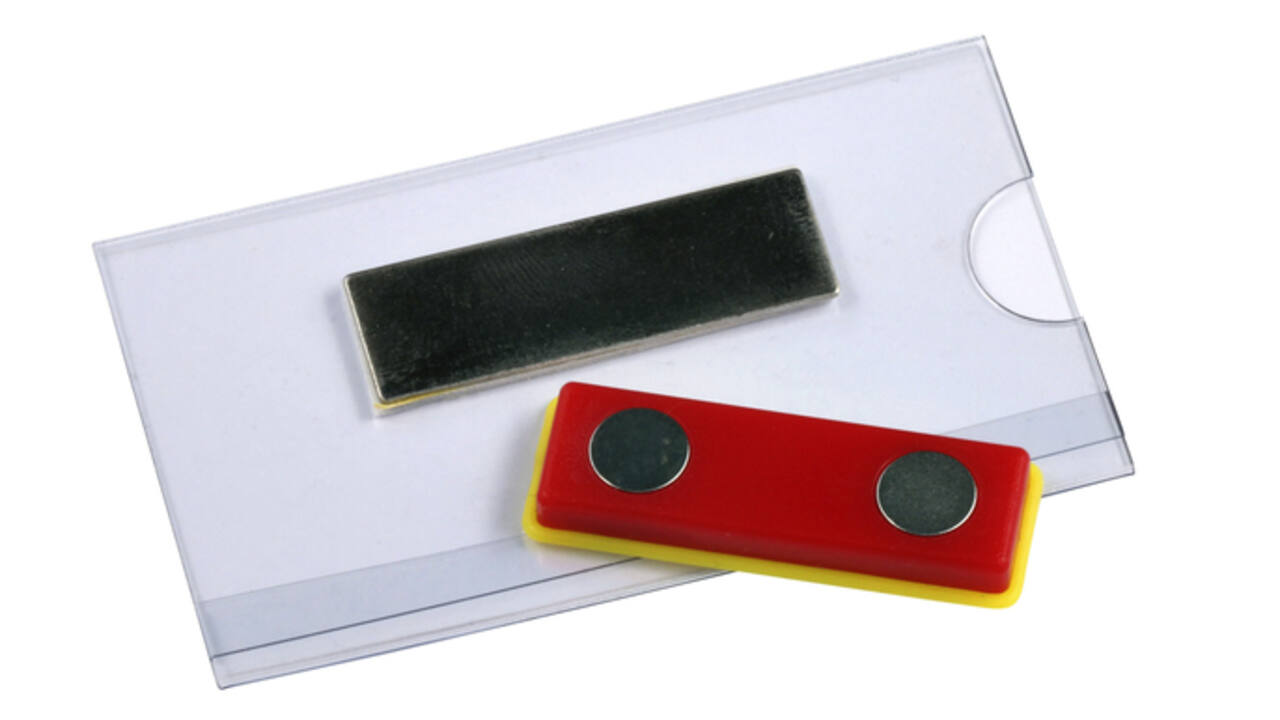 Badge Europel magnetisch 75x40mm