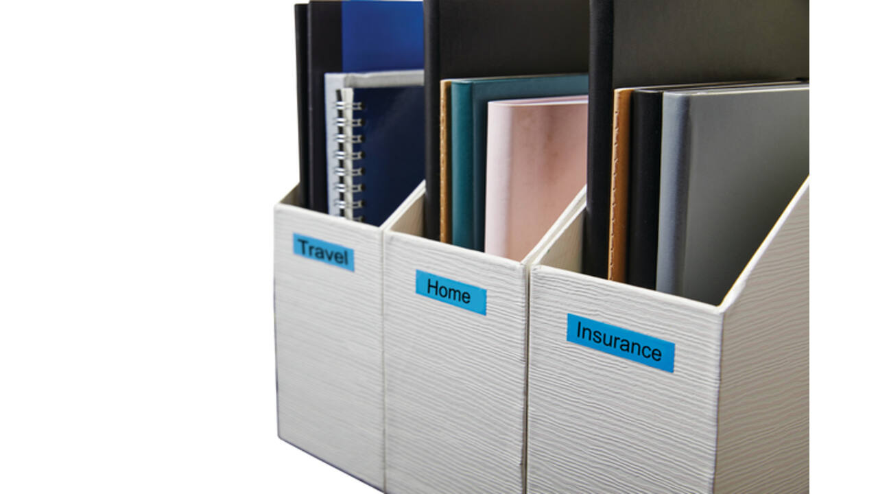 Labeltape Dymo LabelManager D1 polyester 9mm zwart op blauw