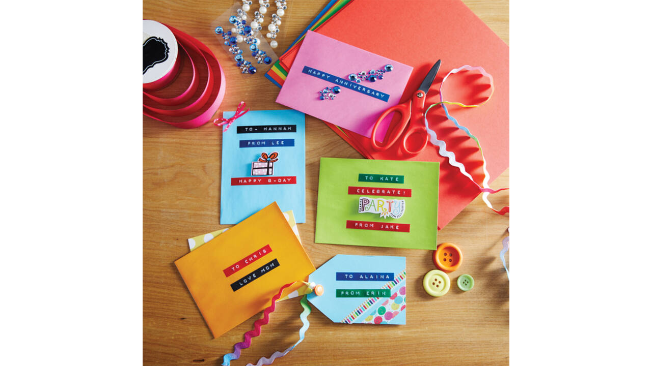 Reliëftape Dymo embossing vinyl 9mm assorti 3 stuks