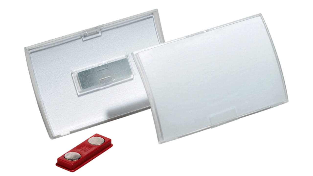Badge Durable 8212 Click Fold met magneet 40x75mm