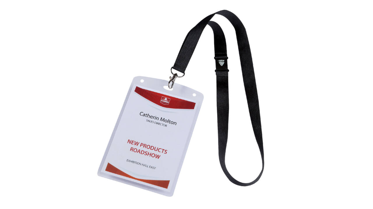 Badge Avery 4834 A6 hoes + insteekkaarten 10 stuks