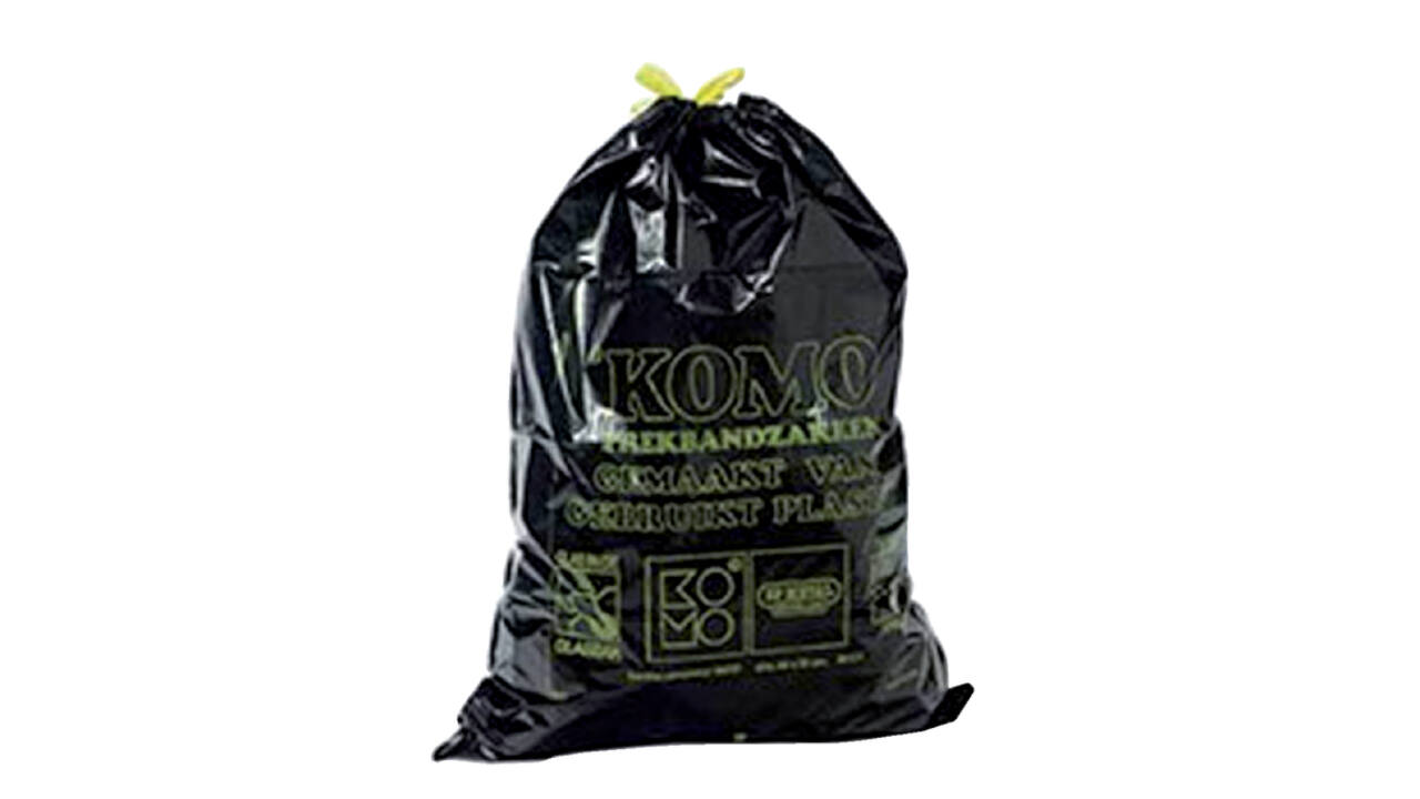 Vuilniszak Komo 60 liter met trekband zwart rol à 15 stuks