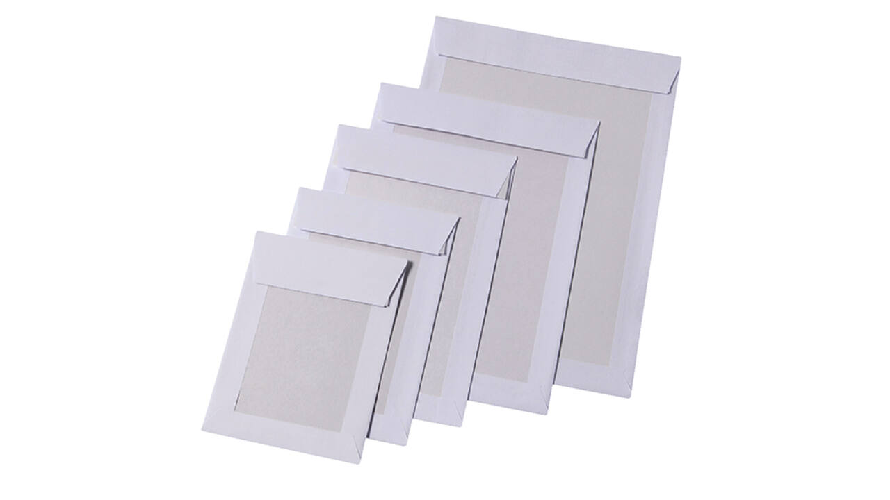 Envelop Quantore bordrug EA4 220x312mm zelfklevend wit 100 stuks